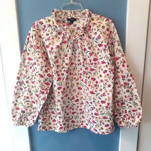 J Crew Size Medium Scalloped Tie-Neck Top in Vintage Floral Popover